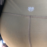 Candid girls in leggings with nice asses tumblr_8ae17809b6a2bee74a8eb9065701085a_68c367bb_1280.jpg
