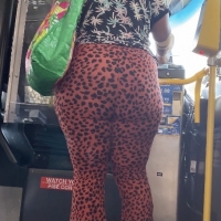 Ebony sexy girls in leggings tumblr_cb252e75657bbbcec9593e907ffd0397_afaddcce_1280.jpg