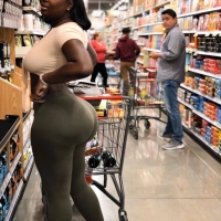 Ebony sexy girls in leggings tumblr_cc063ff4d6db2fa295456a2d70c86782_1a522d63_2048.jpg