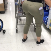 Candid girls in leggings with nice asses tumblr_83b06ae157a36c59a79111aa60d94188_180c0ae3_1280.jpg