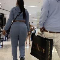 Ebony sexy girls in leggings tumblr_d2c8d2f38da597322c295dbfec7fa196_31116322_1280.jpg