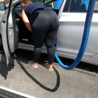 Candid girls in leggings with nice asses tumblr_390aeb54590d44dc766fbf6ed4f52e9e_cd437a39_2048.jpg