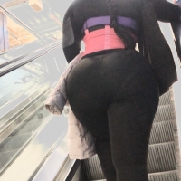 Candid girls in leggings with nice asses tumblr_907fa3e85c48eeb2509d357a0696f8ff_0bd34f85_2048.jpg