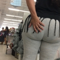 Candid girls in leggings with nice asses tumblr_997b7f0eb6c5c06eb14b63b64b459d72_4e08b595_2048.jpg