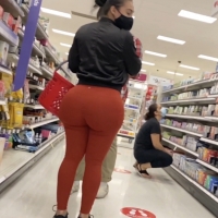 Candid girls in leggings with nice asses tumblr_ba5258a0d3fecdffe387d79970fe8d05_aeaf6706_1280.jpg