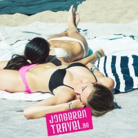 Candid beach and bikini girls 13710554_10154182445529792_1711440900696719839_o.jpg