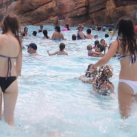 Candid beach and bikini girls imgsrc.ru_70944260yIb.jpg