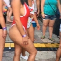 Candid beach and bikini girls tumblr_8b9b1a9b3367cf89c4e61cc8e7aae909_dee3518d_540.jpg