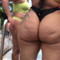 Candid beach and bikini girls tumblr_e46850219ba24dbcaa65068dd544e256_be4bb64f_2048.jpg