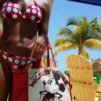 Ebony candid girls in bikinis Bri.mp4-2021-06-29-09h38m02s738.jpg