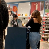 Candid girls in jeans and pants tumblr_8bb561b3dbc16e52dc770e007544da12_51c89a2b_1280.jpg