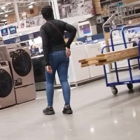 Sexy candid ebony babes in tight jeans and pants New Project2.mp4-2021-03-27-18h39m26s559.jpg