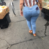Candid girls in jeans and pants tumblr_701db2a2a6c0d9bfa832dcdff278816c_409adc26_2048.jpg