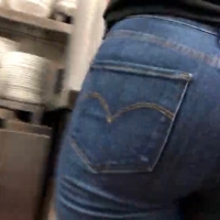 Candid girls in jeans and pants tumblr_702ba74adcf9d2543c60a8ead65ce0d8_9d0b8b6b_2048.jpg