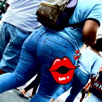 Sexy candid ebony babes in tight jeans and pants stephanwonders_50447766262_Candid butts around the city.jpg