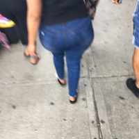 Candid girls in jeans and pants tumblr_708d93d77989018cdbc4252a5de6e2f1_d71cbc89_2048.jpg