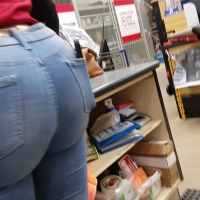 Candid girls in jeans and pants tumblr_bcea18b51b43b5f55c9780f773a65678_b7d76f78_1280.jpg