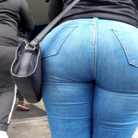 Candid girls in jeans and pants tumblr_bf7b865c2f19cd1ceea05f029caf59af_47082f24_2048.jpg