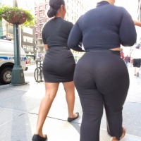 Candid girls in jeans and pants tumblr_c3cd7a0490116b92c7562b0571937ce0_bc6451c7_2048.jpg