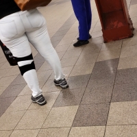 Candid girls in jeans and pants tumblr_c74386f05d1bc0cd2dfd75035c7c2f32_019db578_1280.jpg