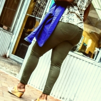 Sexy candid ebony babes in tight jeans and pants stephanwonders_50533677217_Booty booty booty everywhere.jpg