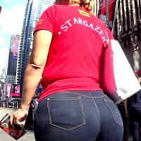 Candid girls in jeans and pants tumblr_cd478232c6283403529493d7618c4779_d5c95830_640.jpg