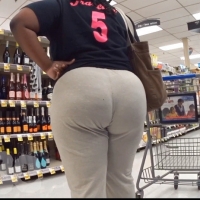 Sexy candid ebony babes in tight jeans and pants tumblr_0a2ab88a8be481ca5eff1cbbf100ff3f_293c19a2_1280.jpg