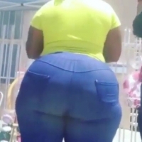 Sexy candid ebony babes in tight jeans and pants tumblr_0da0c92576b17dac2073b8af6ab2ca63_12b3d3b3_540.jpg