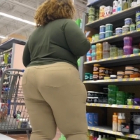 Sexy candid ebony babes in tight jeans and pants tumblr_84d28c32732c4c7c46aac584a10811f9_8b8a4a7a_1280.jpg