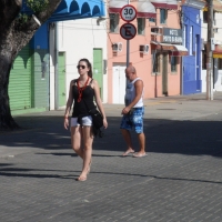 Candid girls in shorts 143765913@N04_35848741715_Salvador, Bahia (2).jpg