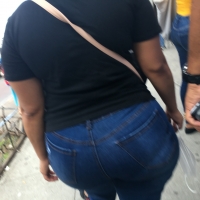 Sexy candid ebony babes in tight jeans and pants tumblr_ba6f80c2dfa4e12de6e0967ea102f207_dd8725b5_2048.jpg