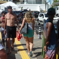 Candid girls in shorts 143765913@N04_40264658172_Salvador, bahia (5).jpg