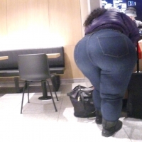 Sexy candid ebony babes in tight jeans and pants tumblr_c7b180273549797fe6dcc080805c5ed7_e405164f_2048.jpg