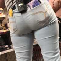 Sexy candid ebony babes in tight jeans and pants tumblr_c30f27e5b8c040bb44fa844246e2f1fc_529ea2c1_2048.jpg
