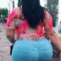 Sexy candid ebony babes in tight jeans and pants tumblr_ce31cfef371387199f71b3a324a61419_593e4d8b_1280.jpg