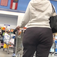 Sexy candid ebony babes in tight jeans and pants tumblr_eaa4773f4692845b4f55feb165639741_747f4cf3_1280.jpg