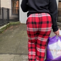 Sexy candid ebony babes in tight jeans and pants tumblr_eb47cc2a3fae99f88cec0f8ff1cc5034_896c9ddf_1280.jpg