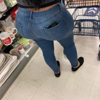 Sexy candid ebony babes in tight jeans and pants tumblr_eac621672e9b109785a3681a7b681c6e_47152c71_2048.jpg