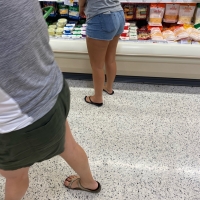 Candid girls in shorts tumblr_cf78ece17f0aa7c2ea1a93a14722e742_0b79a472_2048.jpg