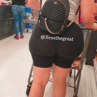 Candid girls in shorts tumblr_ebd1f7983aa73d446c05c635bdb4b08d_150b890b_2048.jpg
