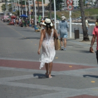 Candid girls in skirts and dresses 143765913@N04_46030426364_Salvador, Bahia (2).jpg