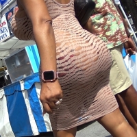 Candid girls in skirts and dresses tumblr_be89c2aa1353aa55dbad0d6e44d55b16_6ee5006f_1280.jpg