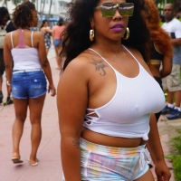 Candid sexy ebony babes' tits 123865869@N06_49489076612_Ri DSC09827.jpg