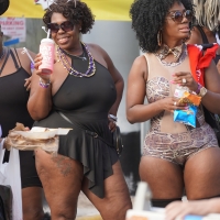 Candid sexy ebony babes' tits 123865869@N06_49499187542_DSC03467.jpg