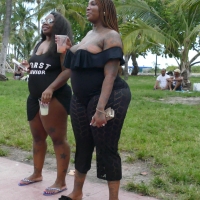 Candid sexy ebony babes' tits 123865869@N06_49532759173_vlcsnap-2017-06-02-21h23m21s241.jpg