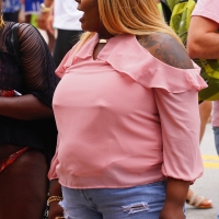 Candid sexy ebony babes' tits 123865869@N06_49679898628_mon DSC00524.jpg