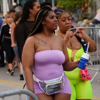 Candid sexy ebony babes' tits 123865869@N06_49967272958_DSC03784.jpg