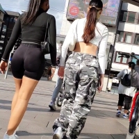 Candid sexy girls in shorts VideoCapture_20220126-194835.jpg.d6e82a4ed6218a1857e79ab024ac7648.jpg
