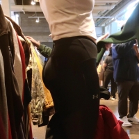 Candid sexy blonde girl with a nice ass in black leggings shopping FTP.mp4-2024-07-07-13h28m04s879.jpg