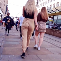 Beautiful candid blonde girl with a sexy ass and vtl in beige pants Run.mp4-2022-07-10-10h52m14s900.jpg